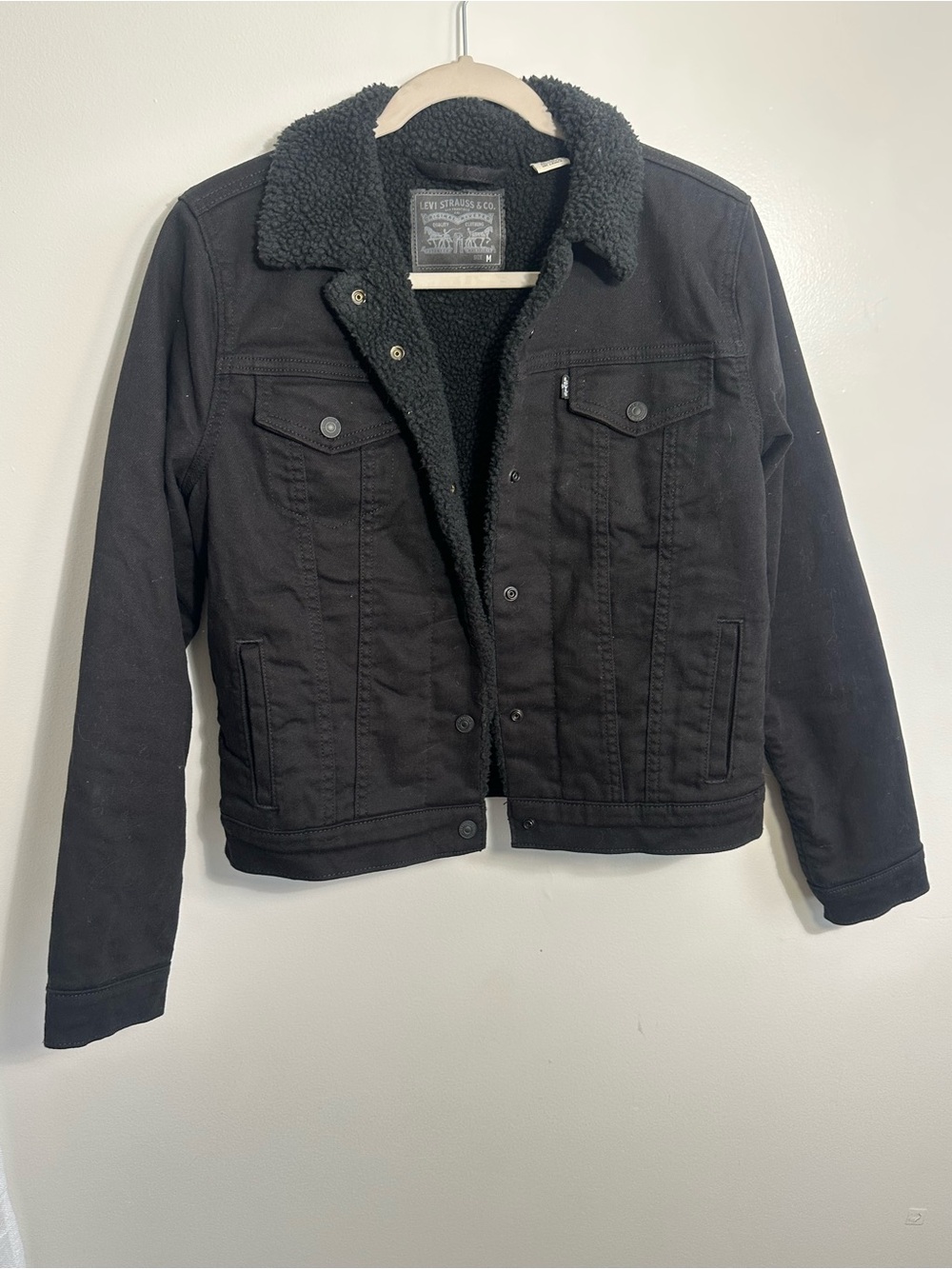 Levi's Women's Black Sherpa-Lined Jean Jacket